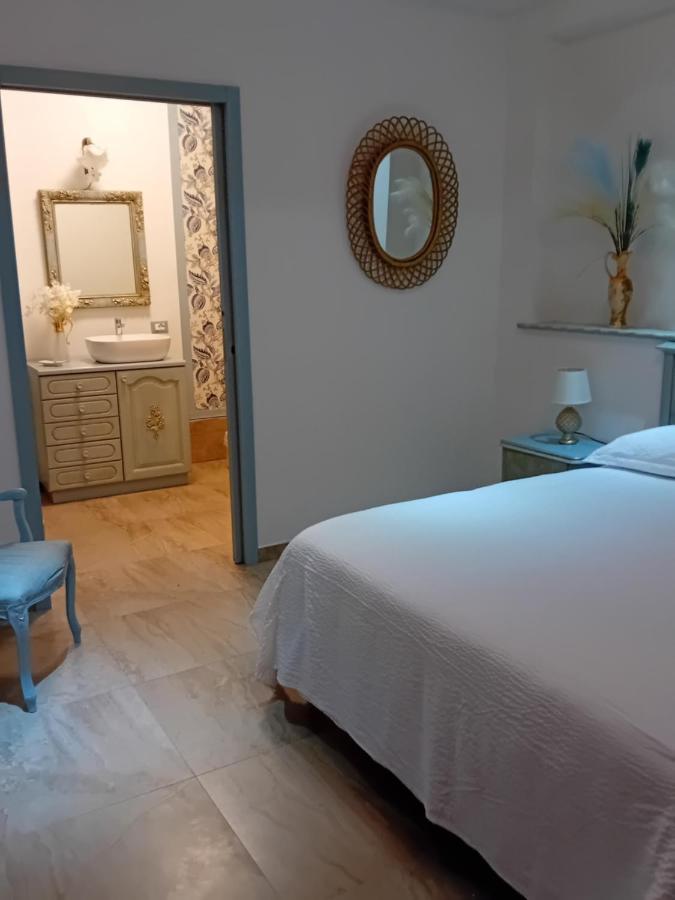 Emari Home Gaeta Buitenkant foto